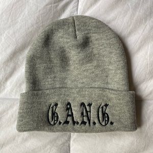 Gray la rue beanie